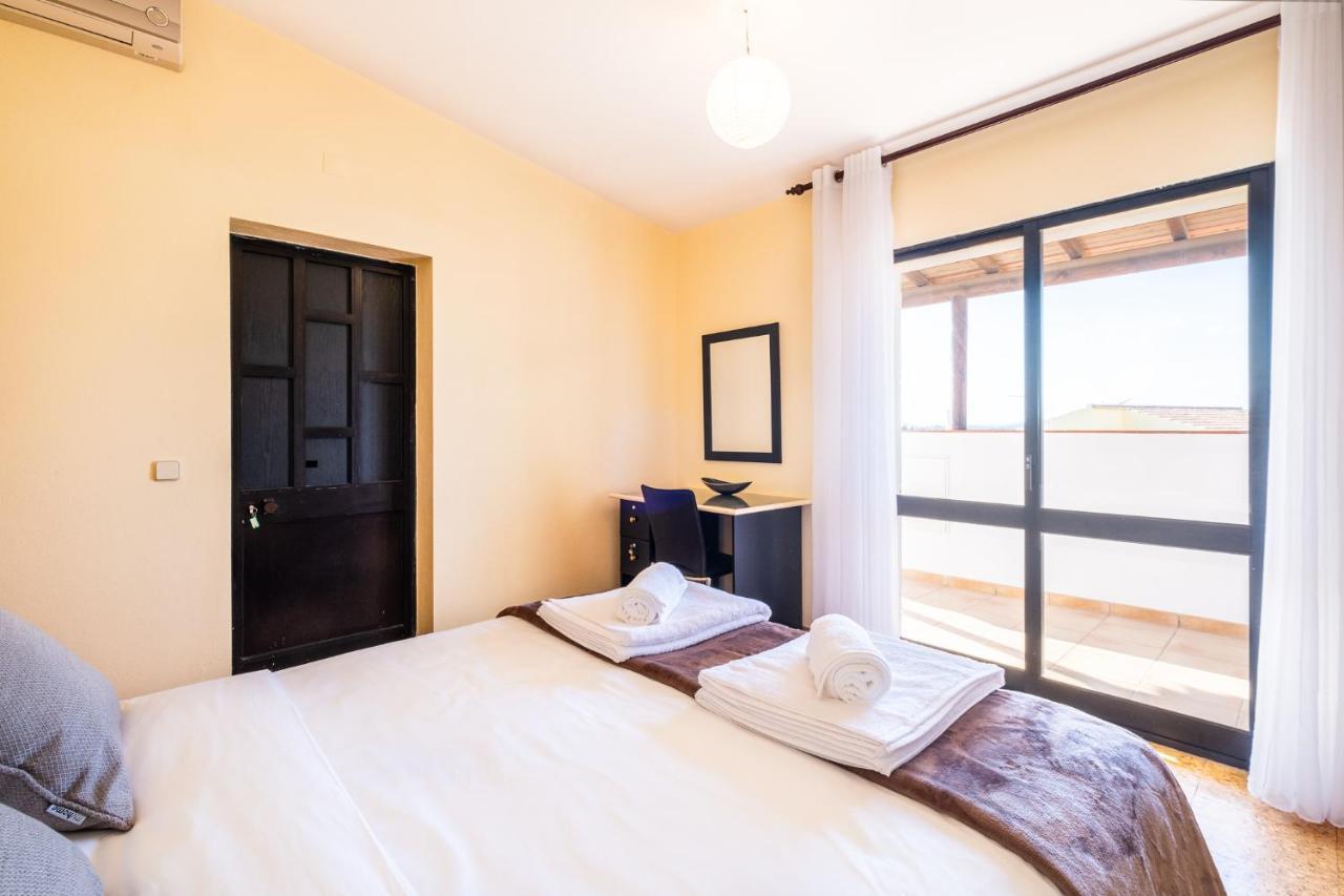 Villa Estrelicia - Pool - Free Wi-Fi - New In Booking 롤레 외부 사진