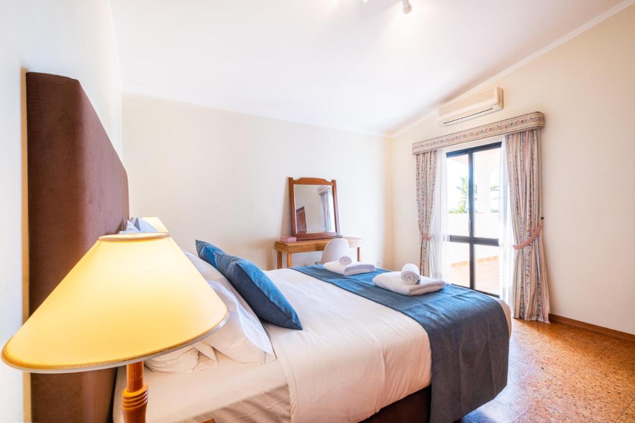 Villa Estrelicia - Pool - Free Wi-Fi - New In Booking 롤레 외부 사진